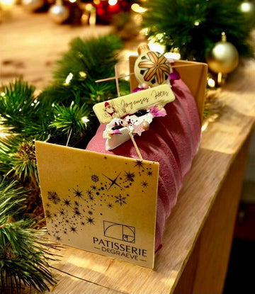 LA BÛCHE DE NOËL CASSIS CHATAIGNE- À PARTAGER (SANS GLUTEN)