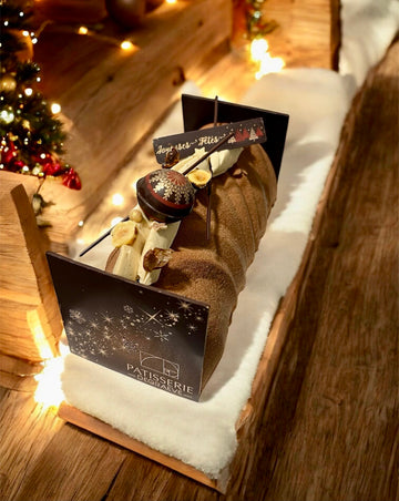 LA BÛCHE DE NOËL CHOCOLAT PRALINÉ / CRÈME BRÛLÉE- À PARTAGER